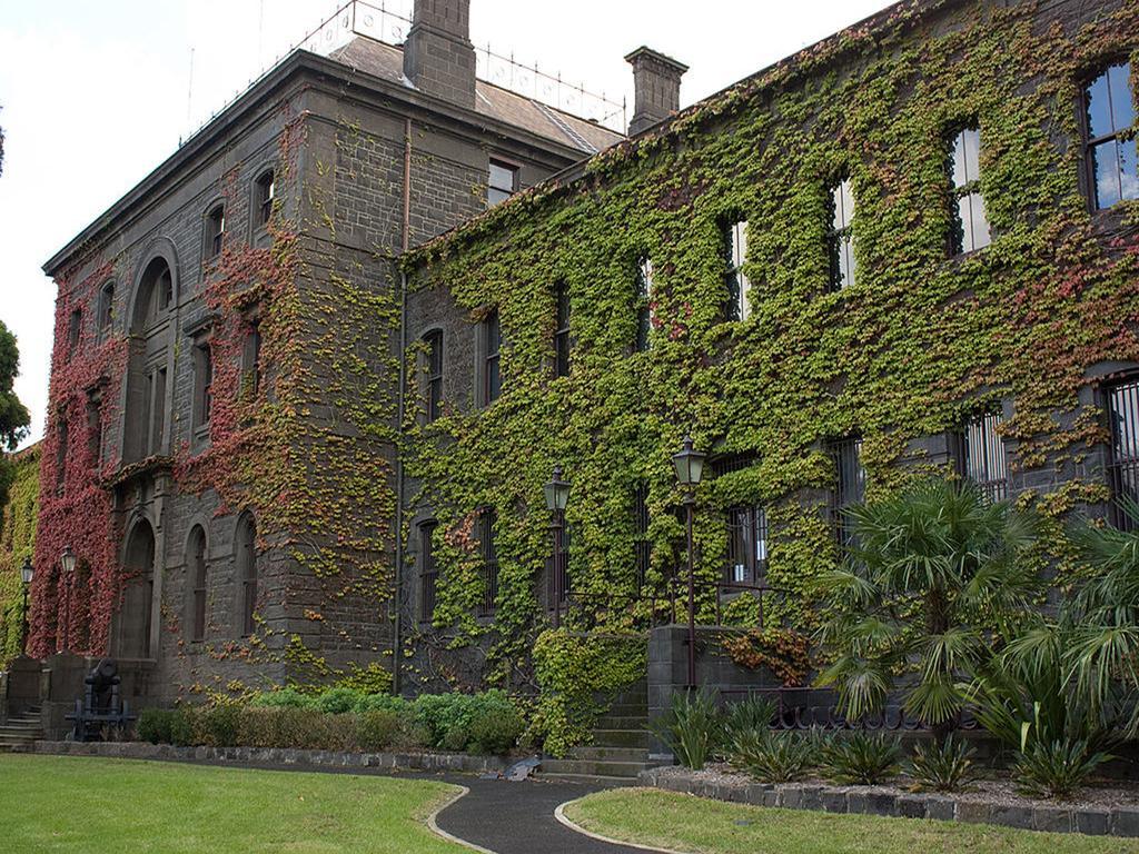 Wyndel Apartments - St Kilda Views Melburne Exterior foto