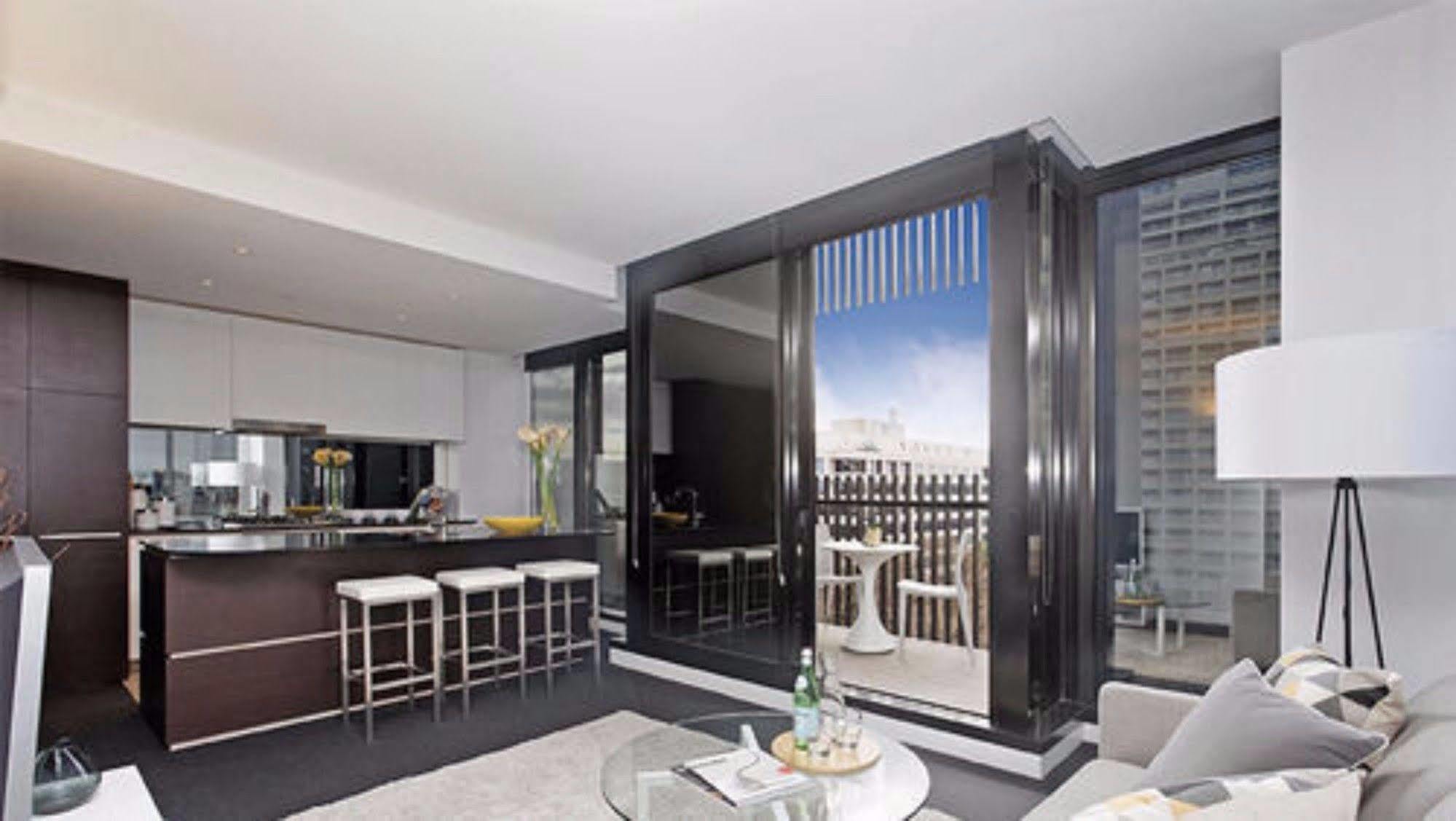 Wyndel Apartments - St Kilda Views Melburne Exterior foto